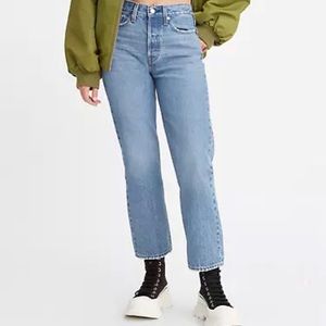 Levi's® Wedgie Fit Jeans - Size 29